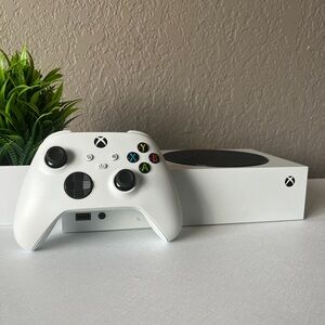 Xbox Series S Gaming Console - Sleek White